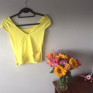 Guess crop top